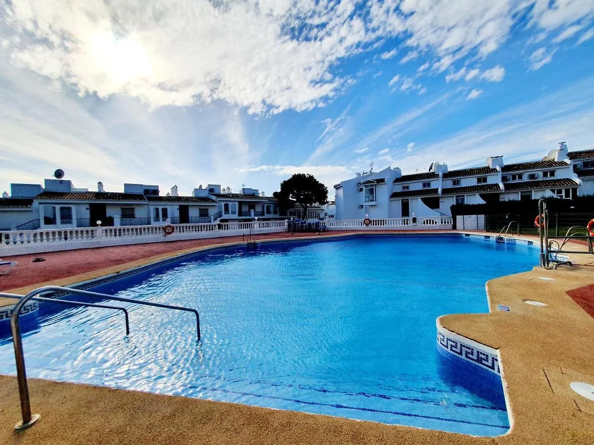 Cozy Apartment On The Beach Sitio de Calahonda 0*,