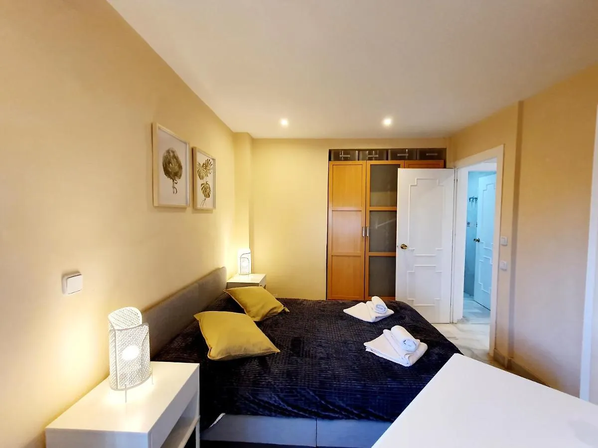 Cozy Apartment On The Beach Sitio de Calahonda