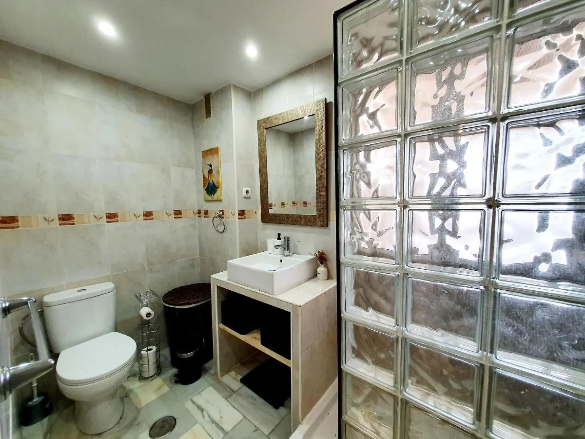 Cozy Apartment On The Beach Sitio de Calahonda