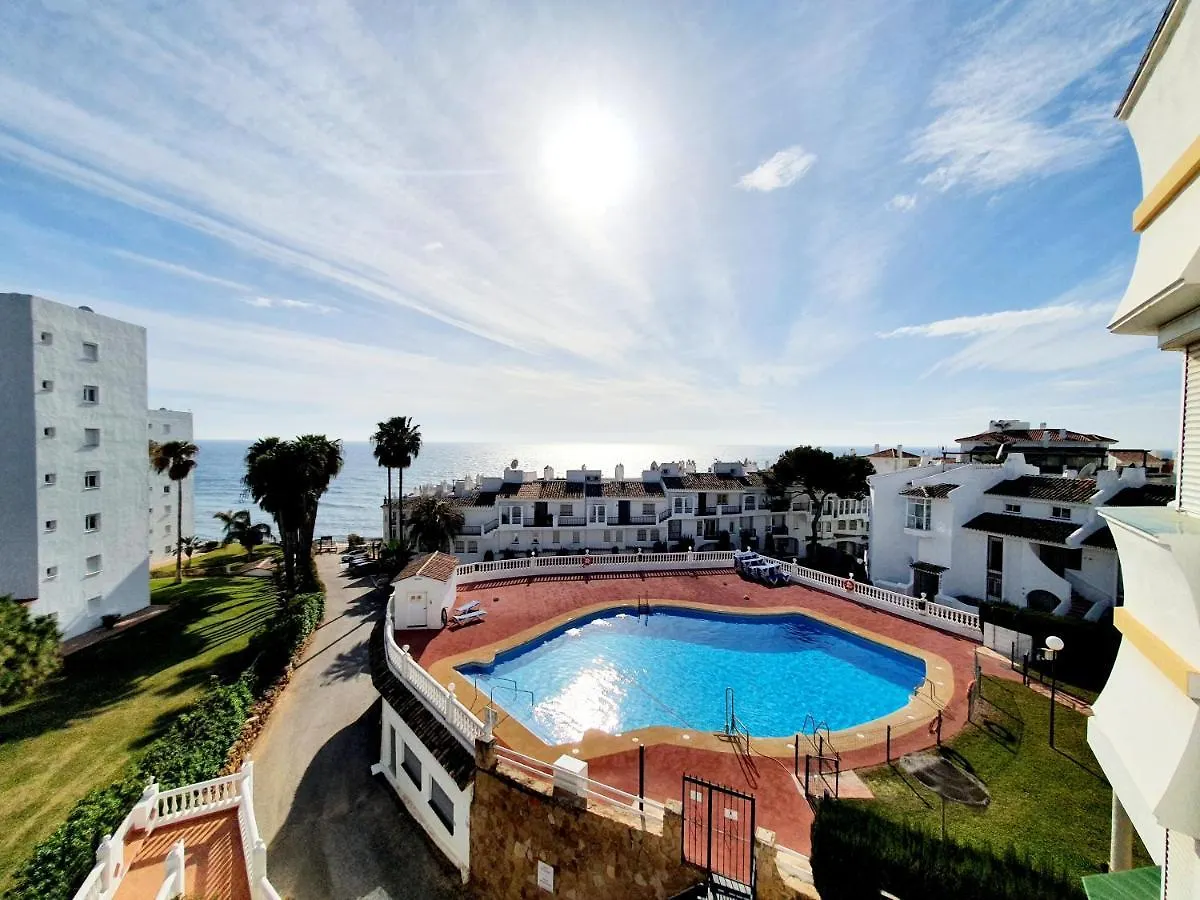Cozy Apartment On The Beach Sitio de Calahonda