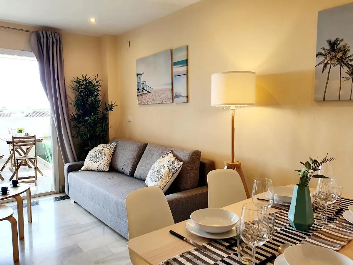 Cozy Apartment On The Beach Sitio de Calahonda