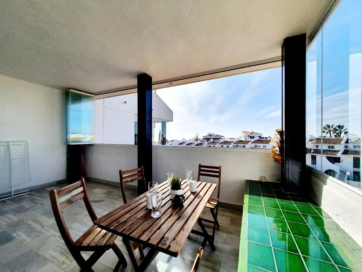 Cozy Apartment On The Beach Sitio de Calahonda